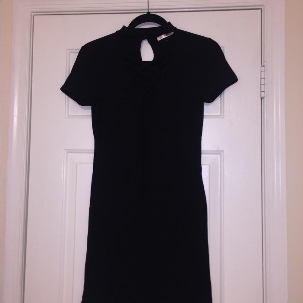 Choker Dress